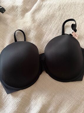 Victoria's Secret Black Padded T-Shirt Bra